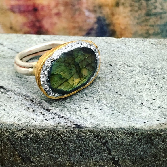Matana Handmade Labradorite Statement Pavé Ring - Picture 2 of 5